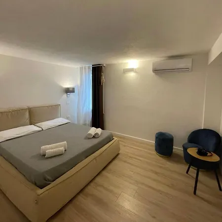 Scirocco Apartment, Rosa Dei Venti, Perla Marina Daire *