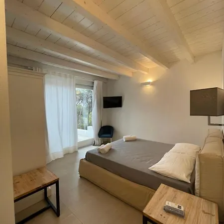 Scirocco Apartment, Rosa Dei Venti, Perla Marina Daire *